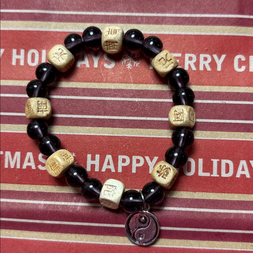 Yin Yang stretch beaded wooden bracelet
